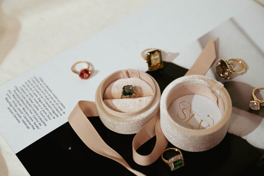 Saint L'amour Vintage Gift Card