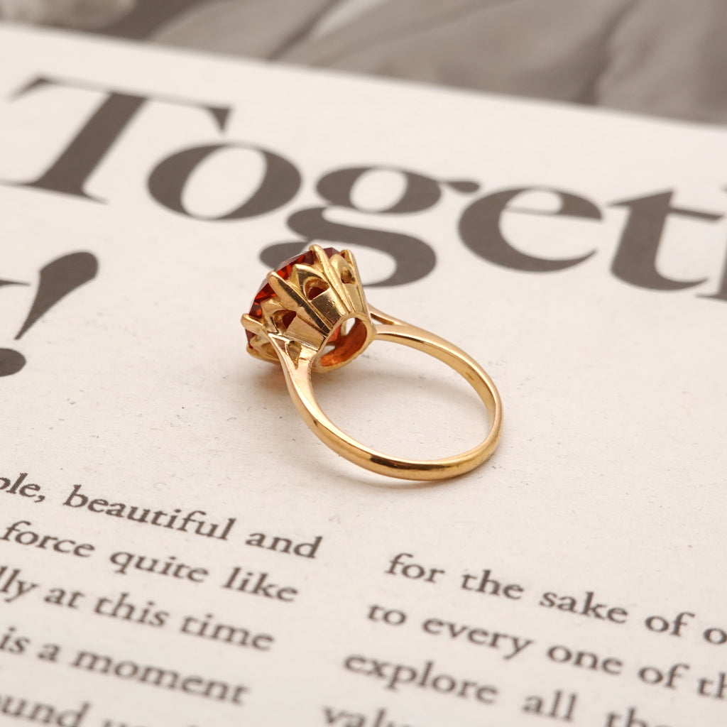 18ct Gold Antique Burnt Orange Stone Cocktail Ring