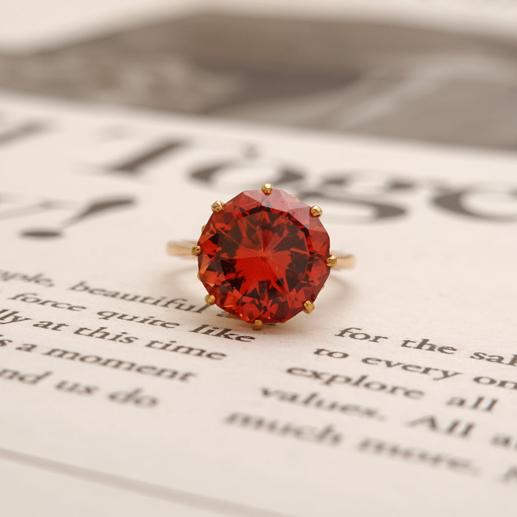 18ct Gold Antique Burnt Orange Stone Cocktail Ring
