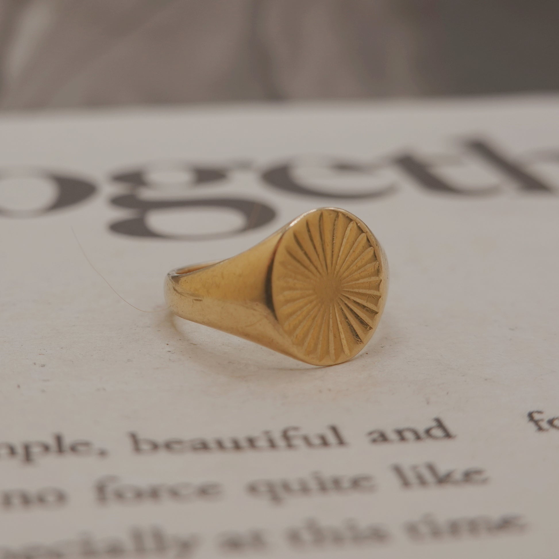 9ct Yellow Gold Sunburst Signet Ring