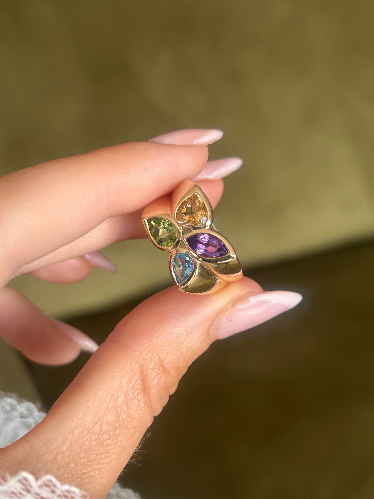 14ct Gold Vintage Peridot, Citrine, Amethyst & Topaz Ring