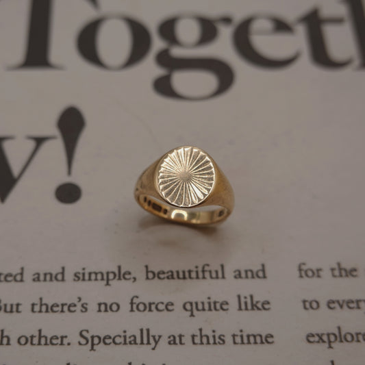 9ct Yellow Gold Sunburst Signet Ring