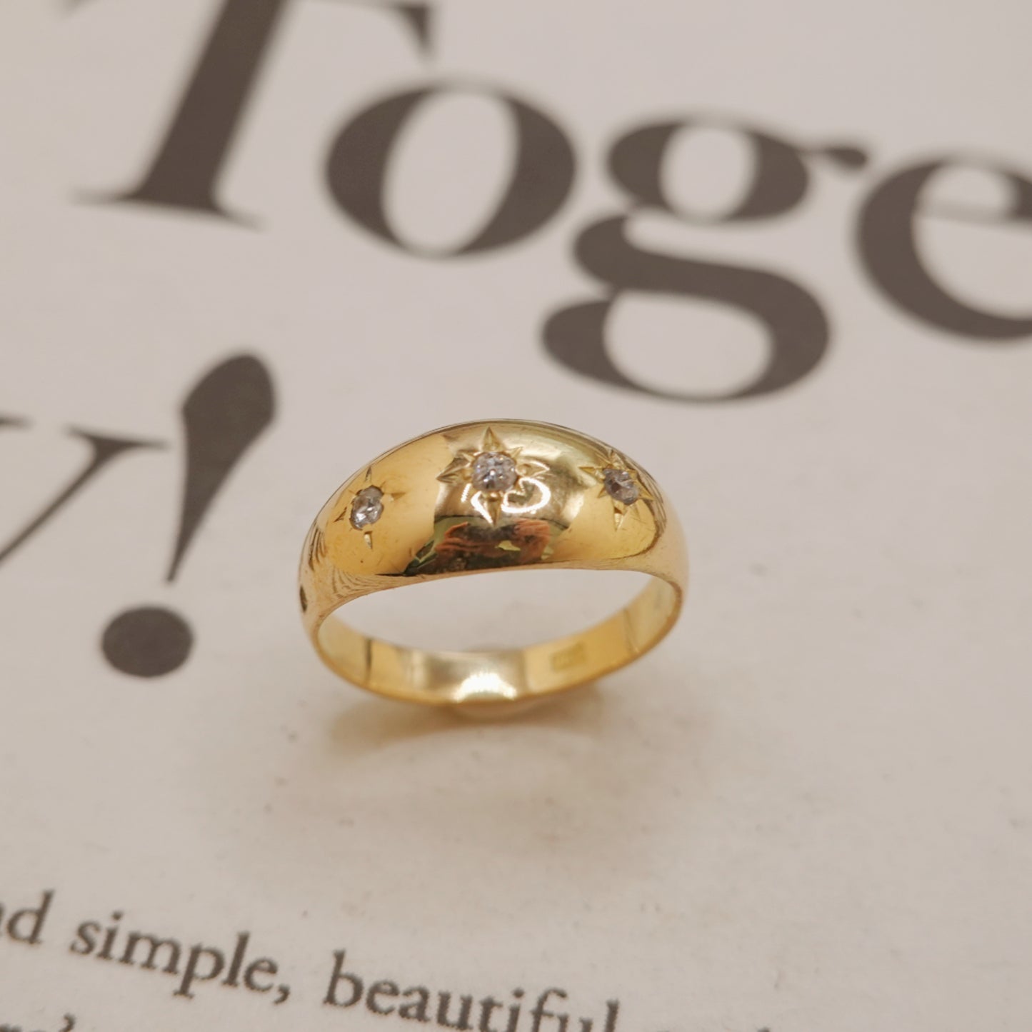 18ct Gold Diamond Gypsy Ring