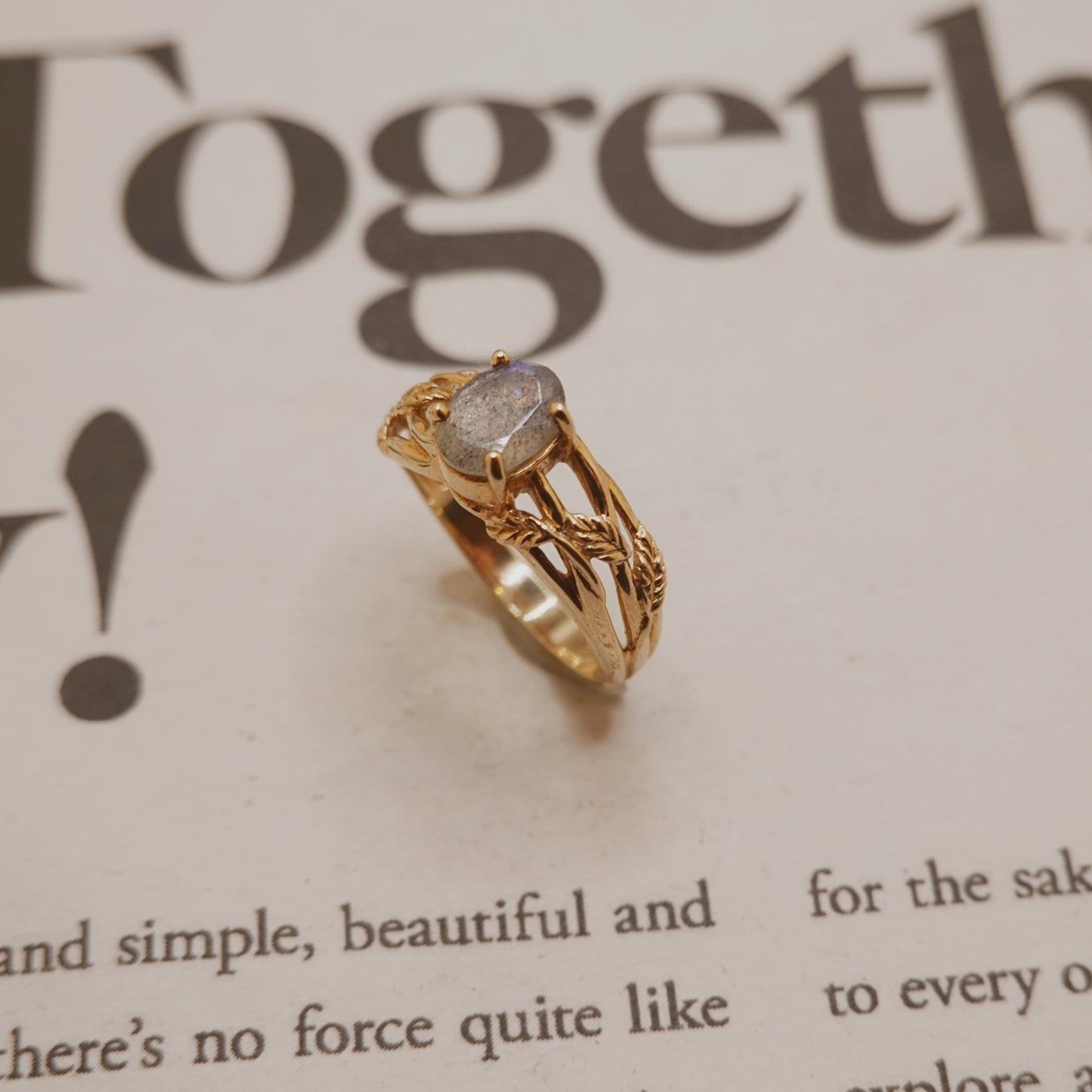 9ct Yellow Gold Oval Cut Leaf Detail Moonstone Ring