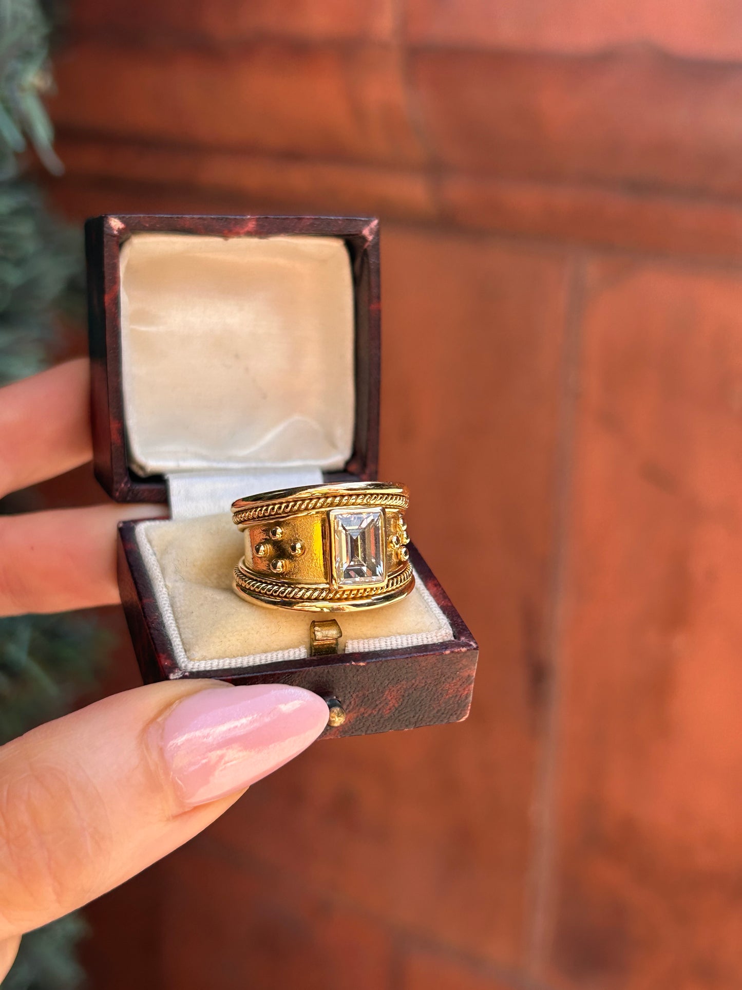 Vintage 1980’s 18ct Gold 2ct Baguette Cut Diamond Ring