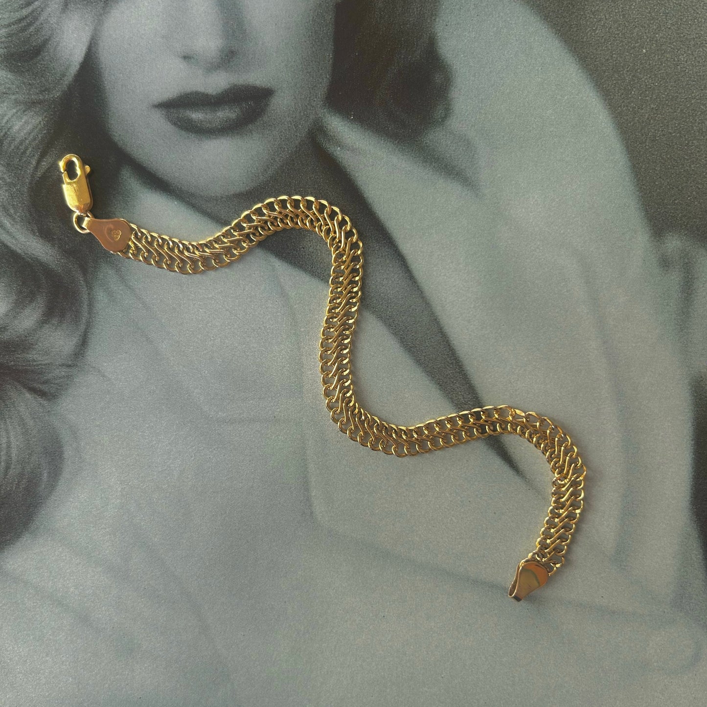 9ct Yellow Gold Double Curb Chain Bracelet