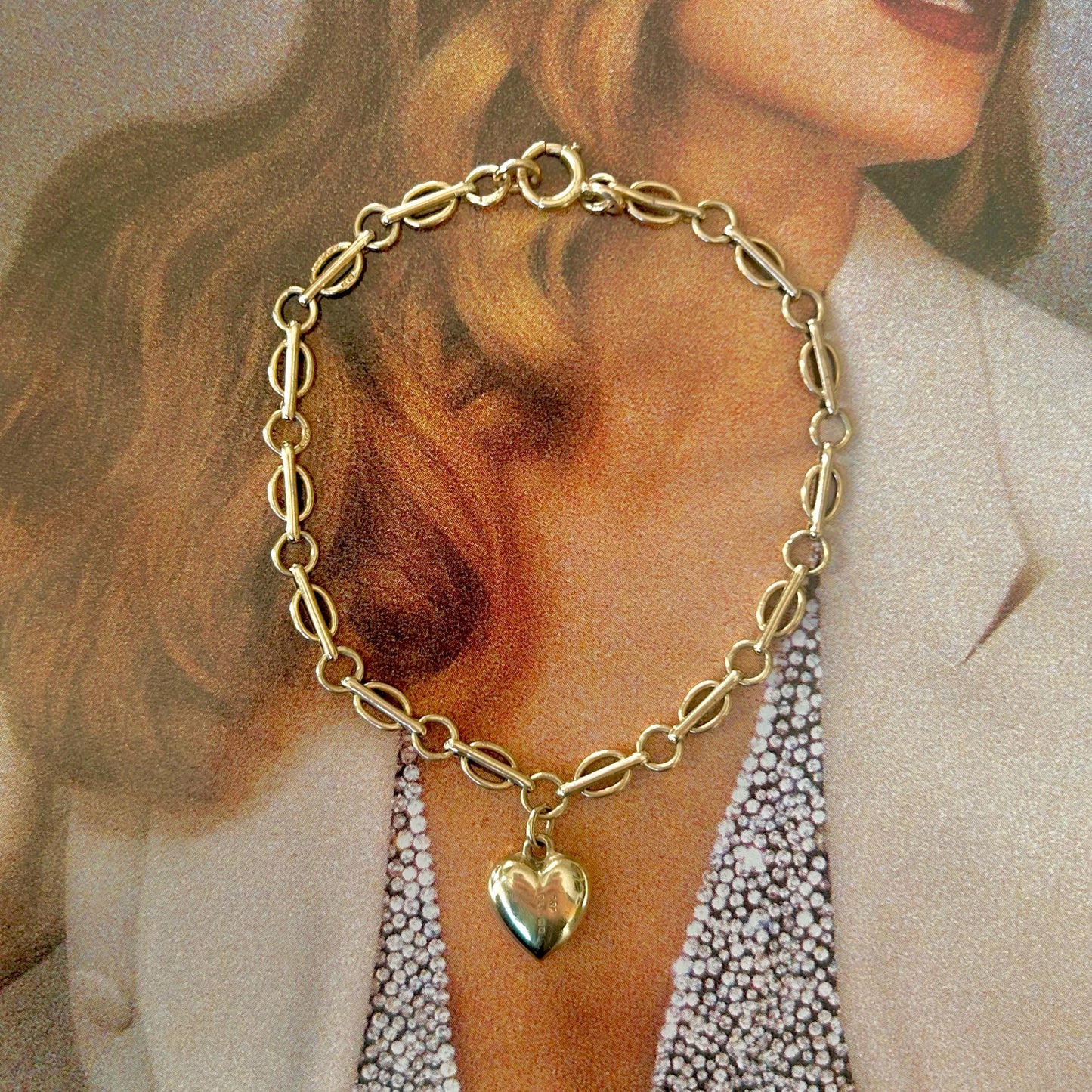 Vintage 9K Yellow Gold Link Bracelet with Heart Charm