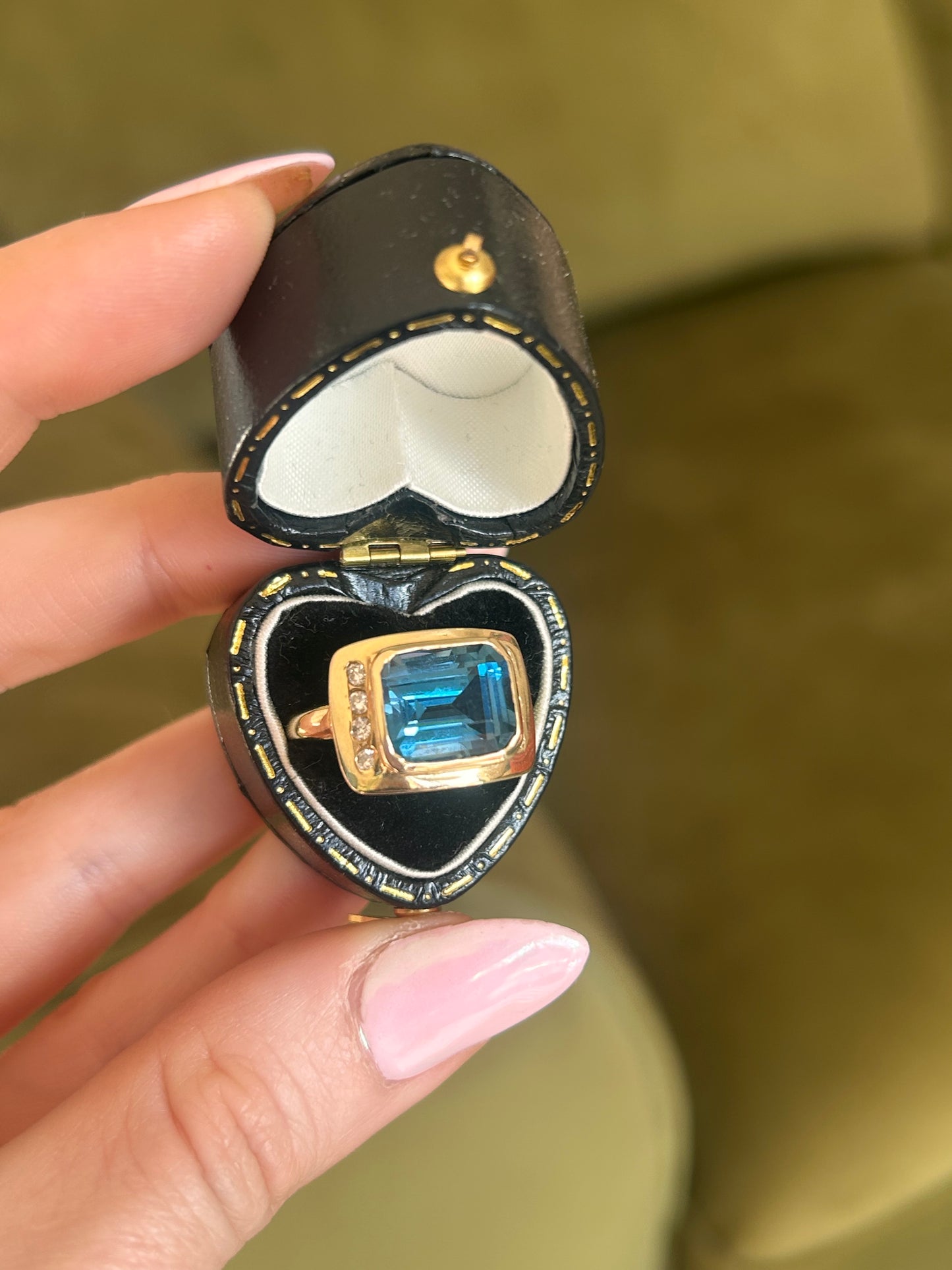 14ct Gold Swiss Topaz Diamond Ring