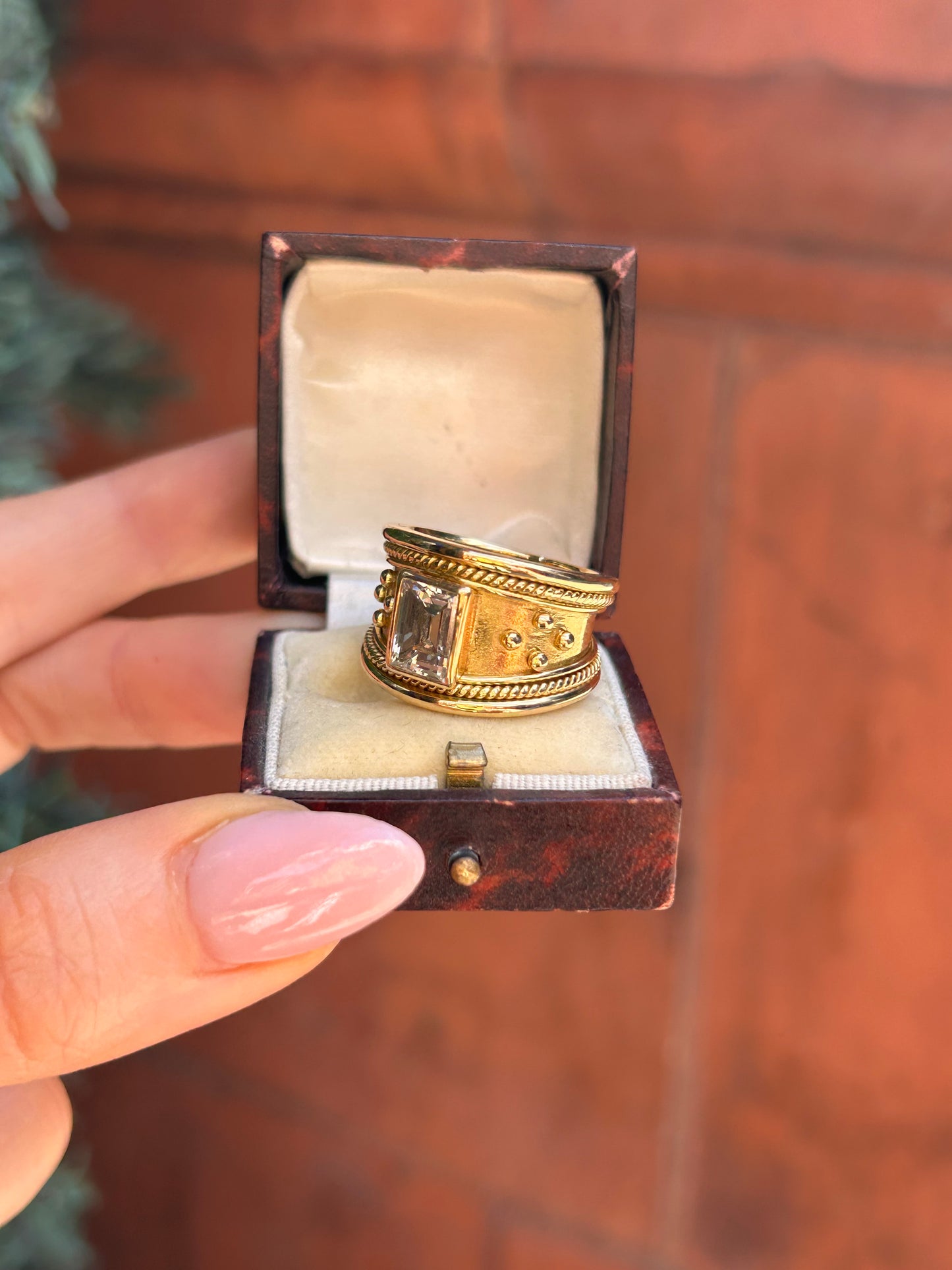 Vintage 1980’s 18ct Gold 2ct Baguette Cut Diamond Ring