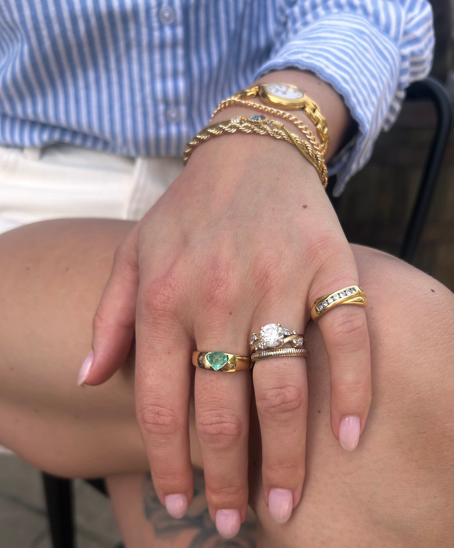 18ct Gold Heart Emerald Band Ring