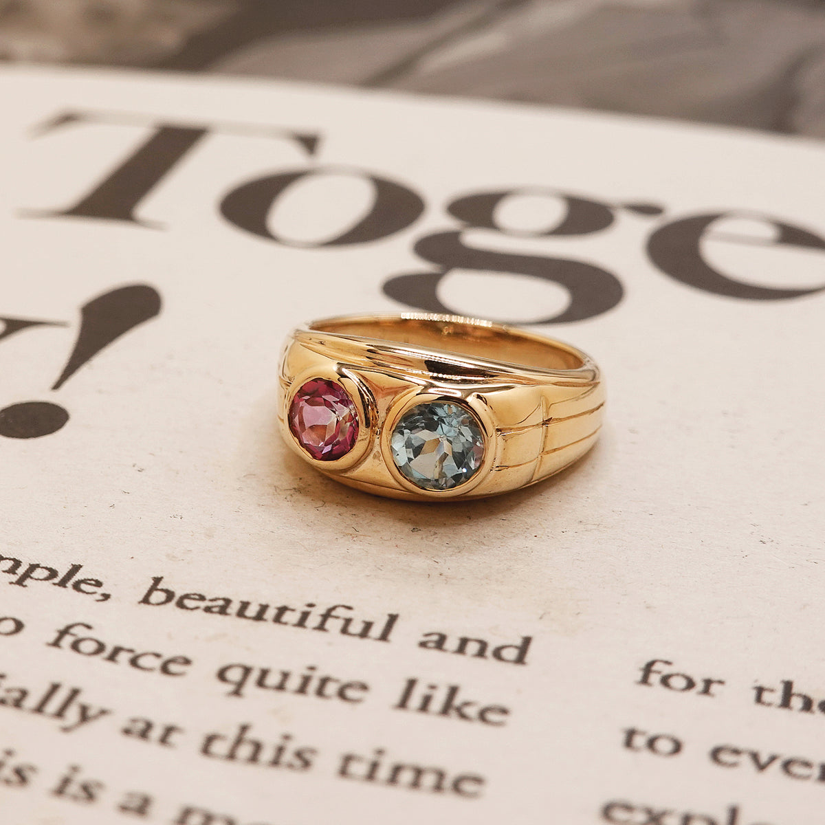 14ct Gold Vintage Chunky Blue and Pink Topaz Ring